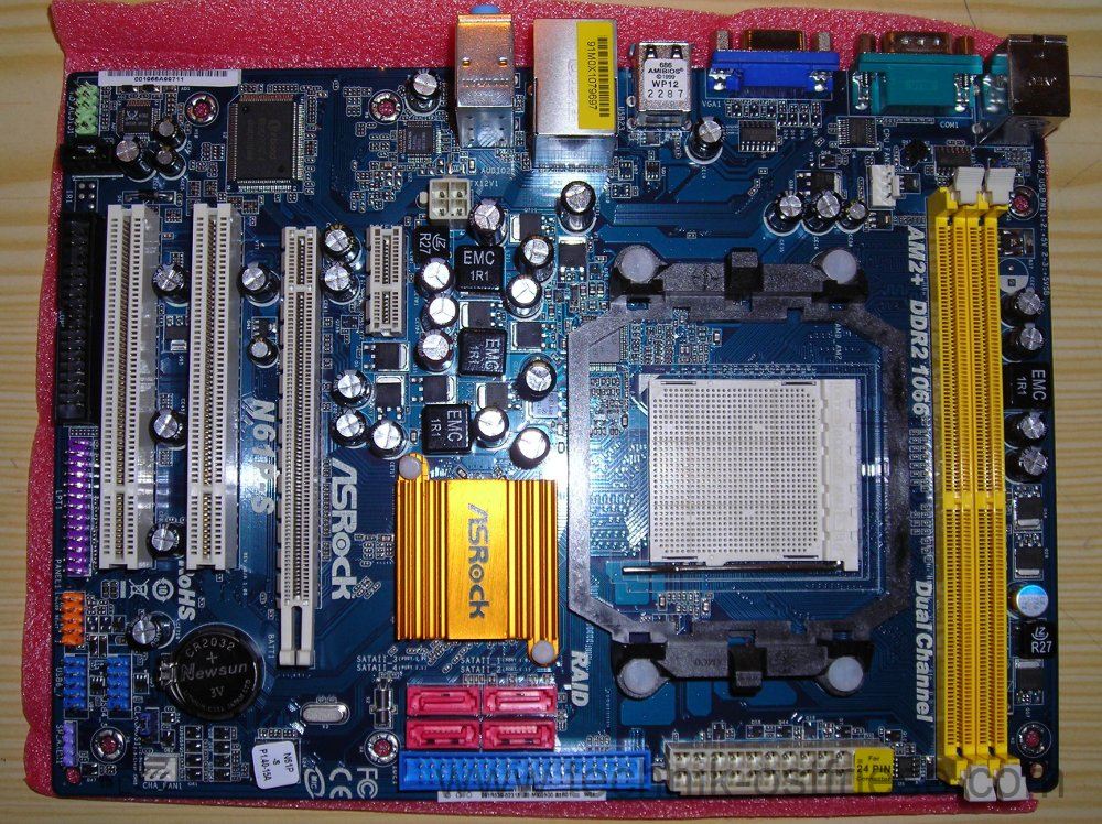 ASRock N61P-S, GeForce 6150 SE